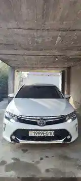 Toyota Camry, 2017-4