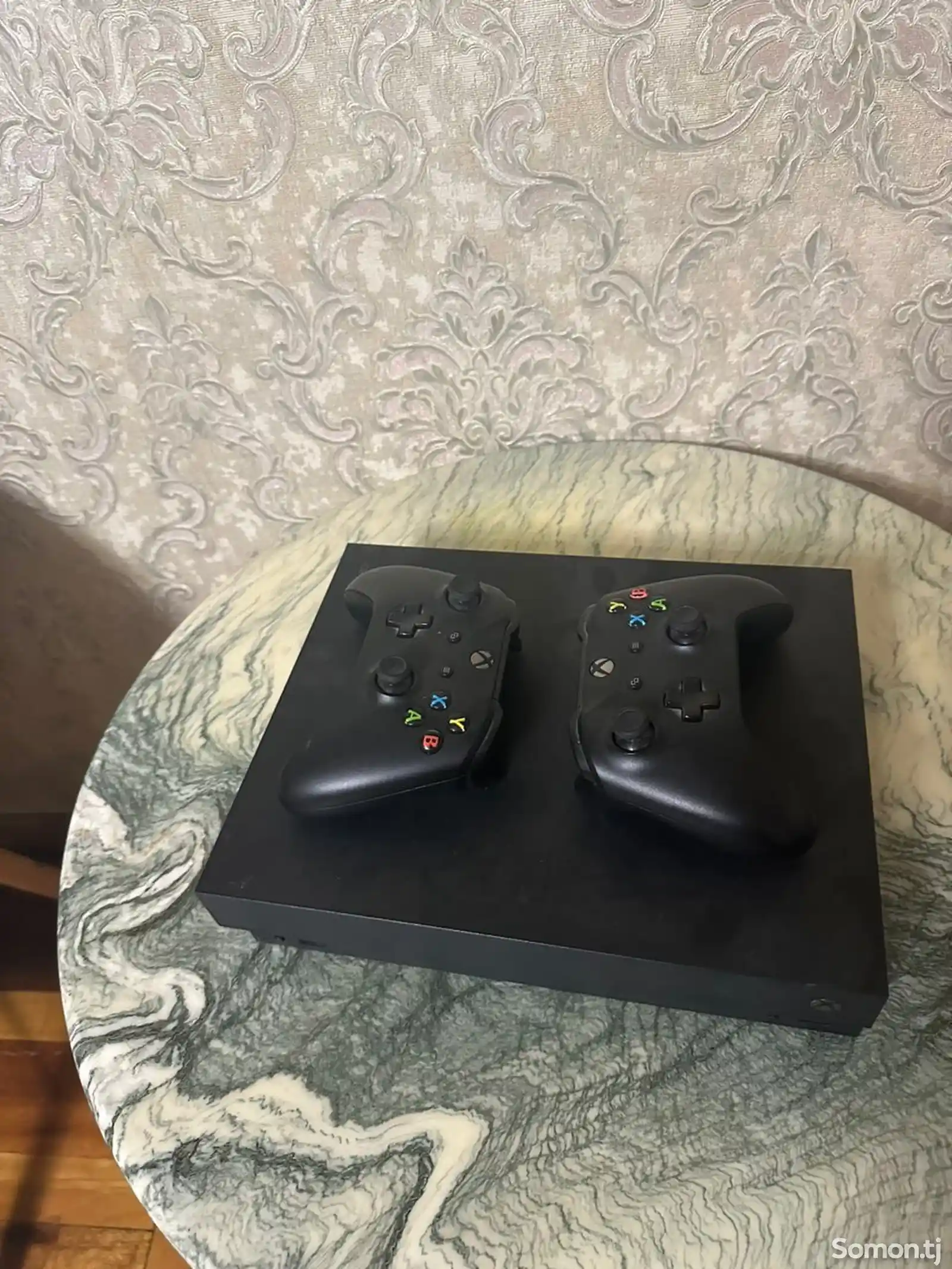 Игровая приставка Xbox-2