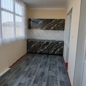 3-комн. квартира, 4 этаж, 80 м², 1 Майска