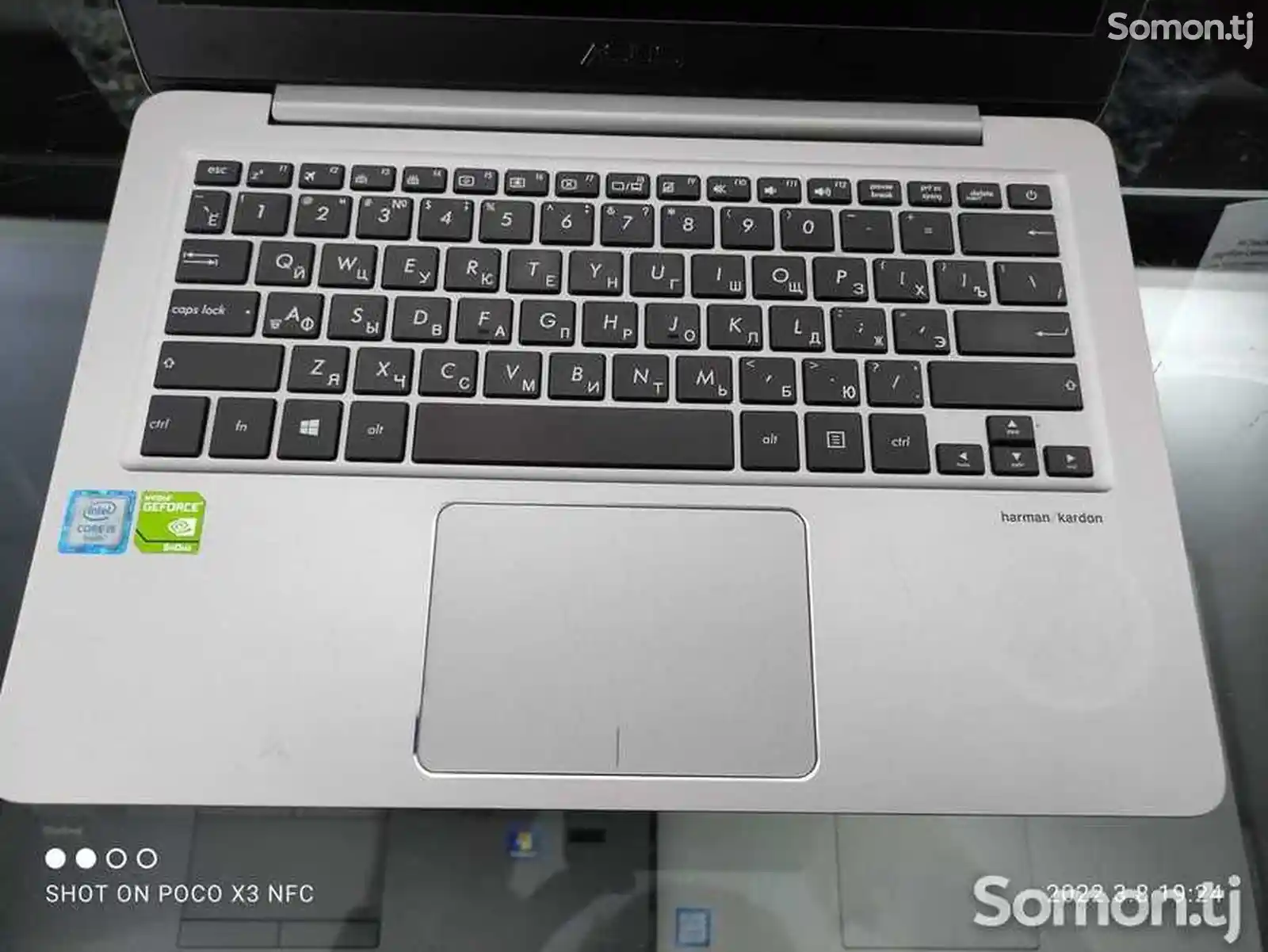 Ноутбук Asus Zenbook UX310UQ Core i5-6200U 8/128gb SSD-4