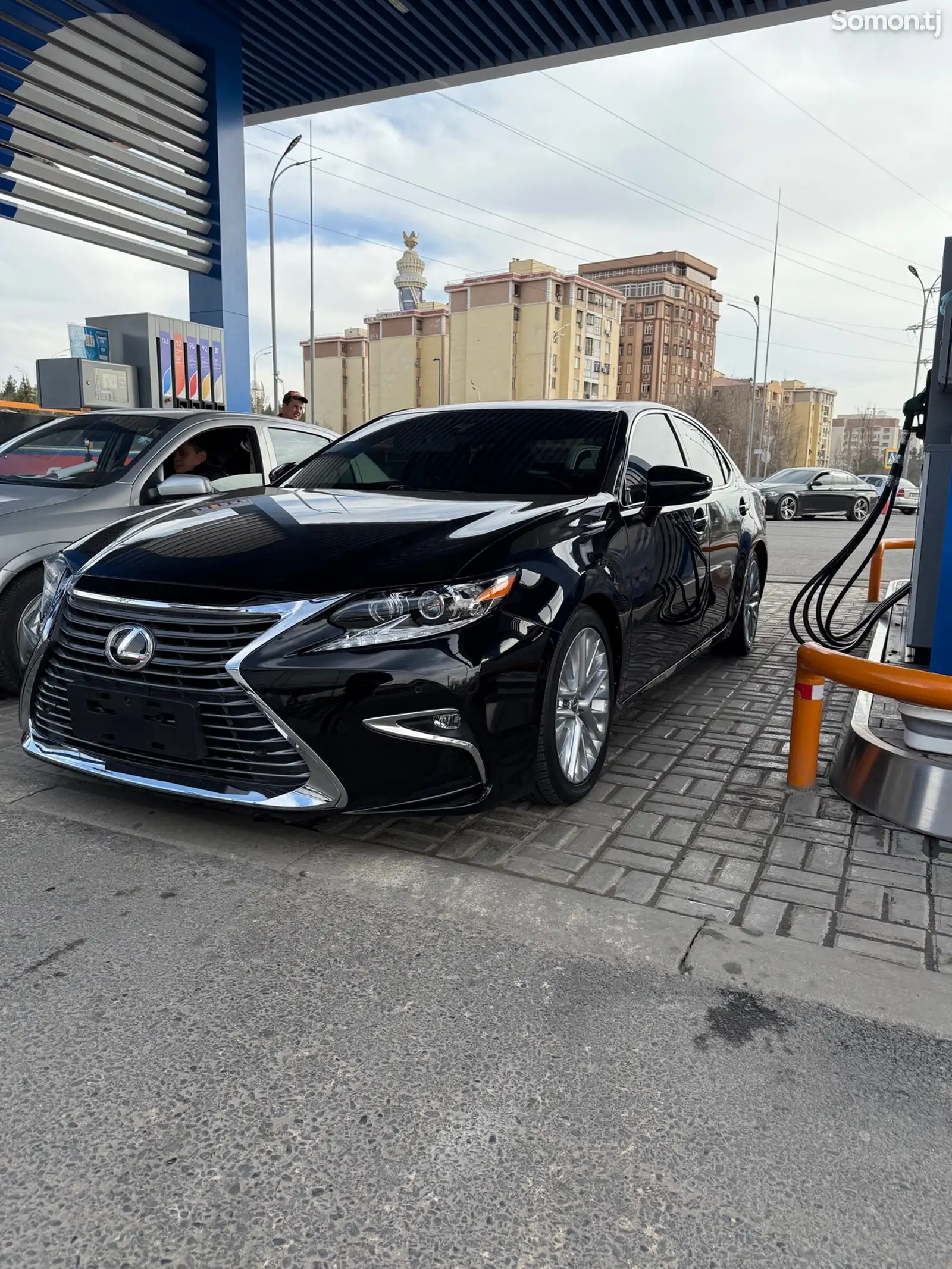 Lexus ES series, 2016-1