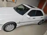 Mercedes-Benz C class, 1998-3