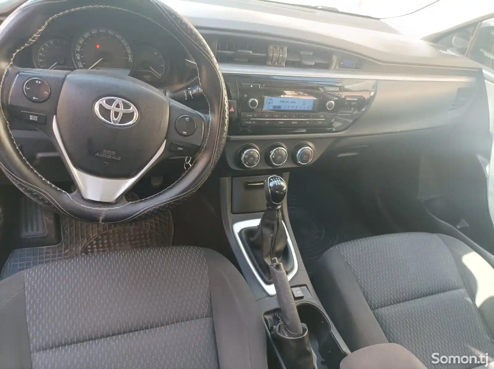 Toyota Corolla, 2015-2