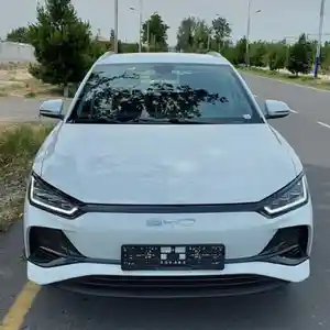 BYD E2, 2024