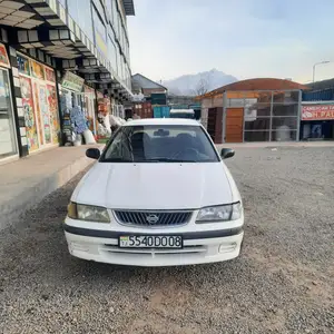 Nissan Sunny, 1999