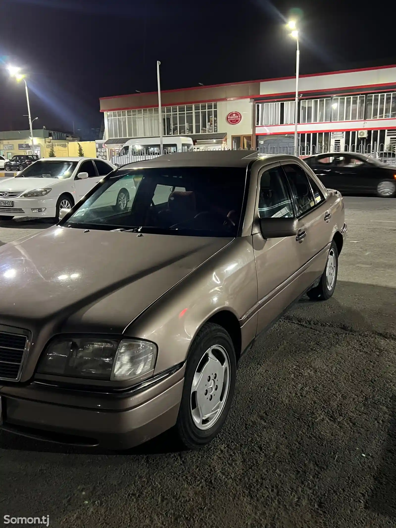 Mercedes-Benz W201, 1993-8