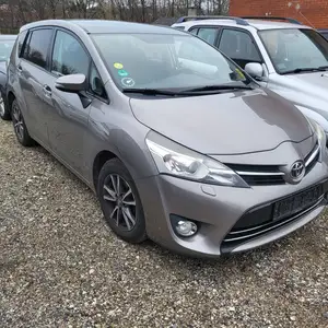 Toyota Corolla Verso, 2015