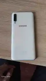 Samsung Galaxy A50-2