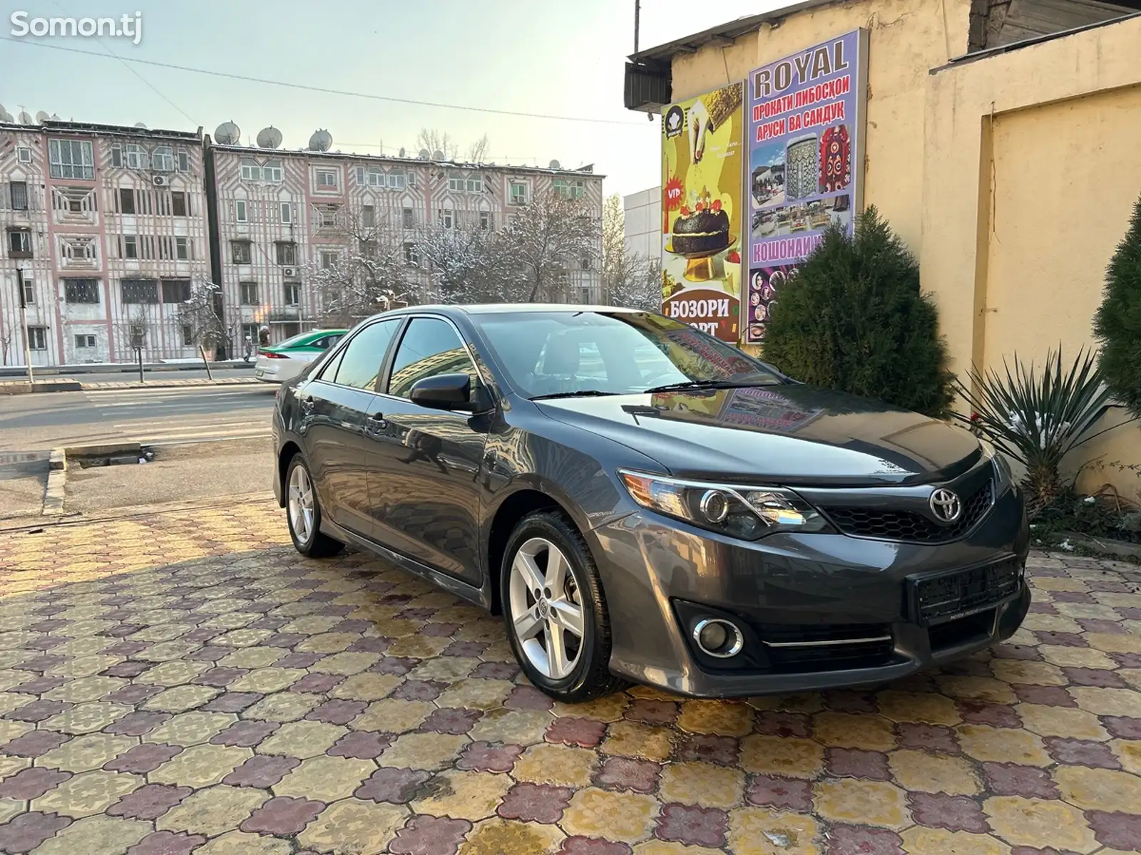 Toyota Camry, 2014-1