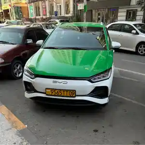 BYD E2, 2024