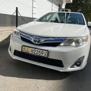 Toyota Camry, 2012