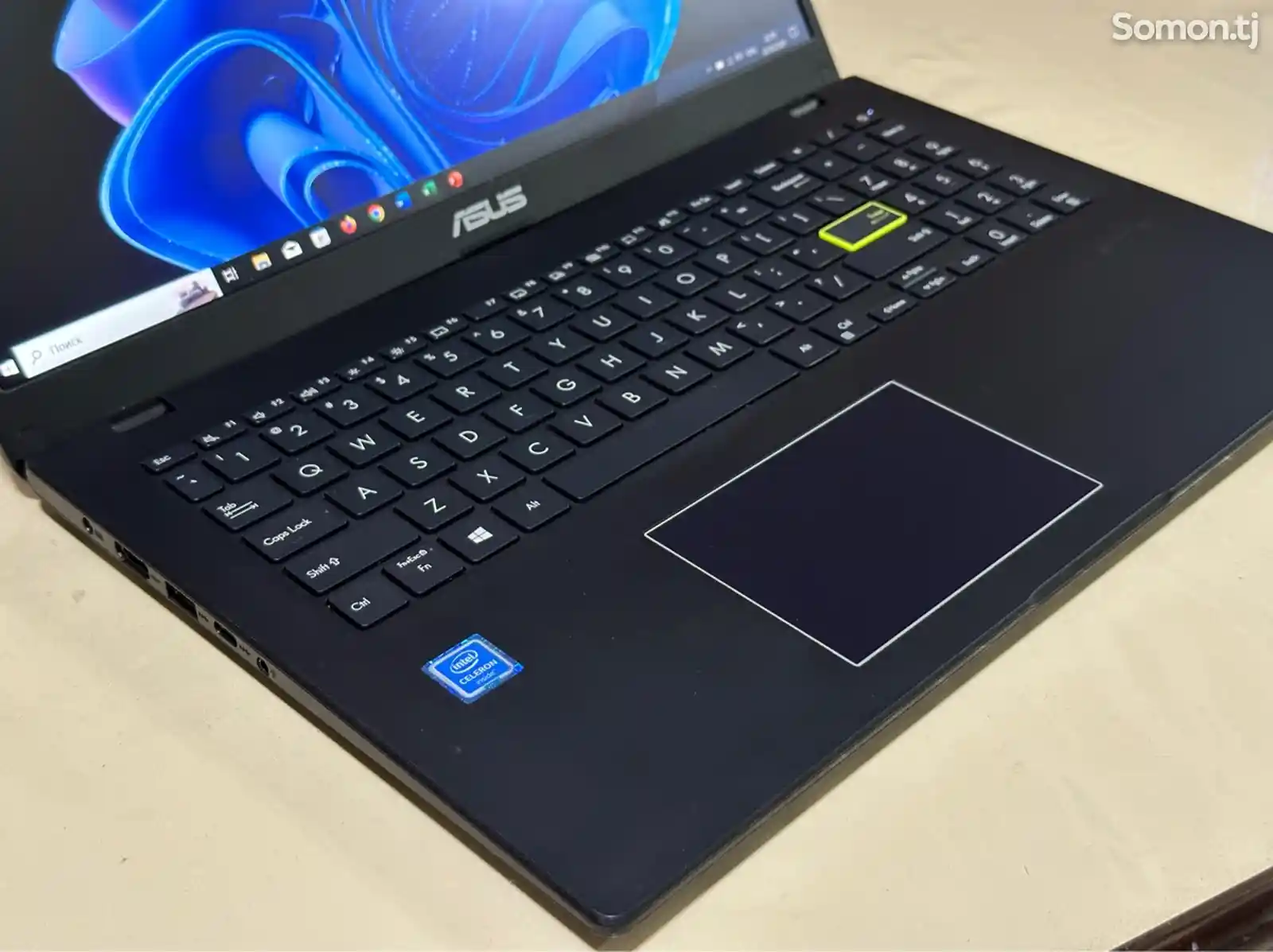 Ноутбук Asus E510M-5