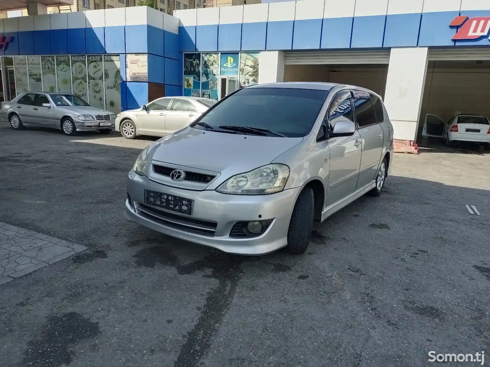 Toyota Ipsum, 2008-2