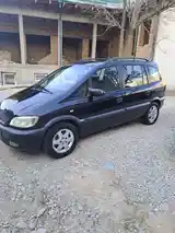 Opel Zafira, 2002-2