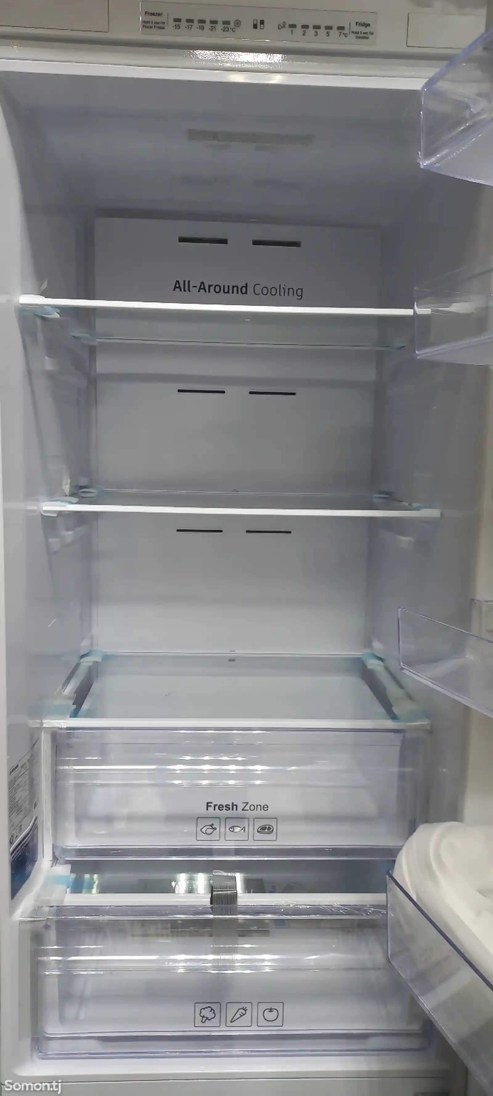 Холодильник Samsung RB37-2