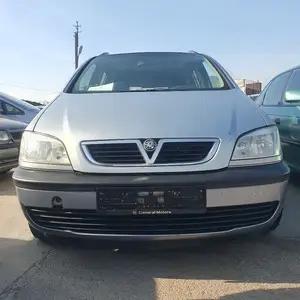 Opel Zafira, 1999