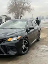 Toyota Camry, 2018-8