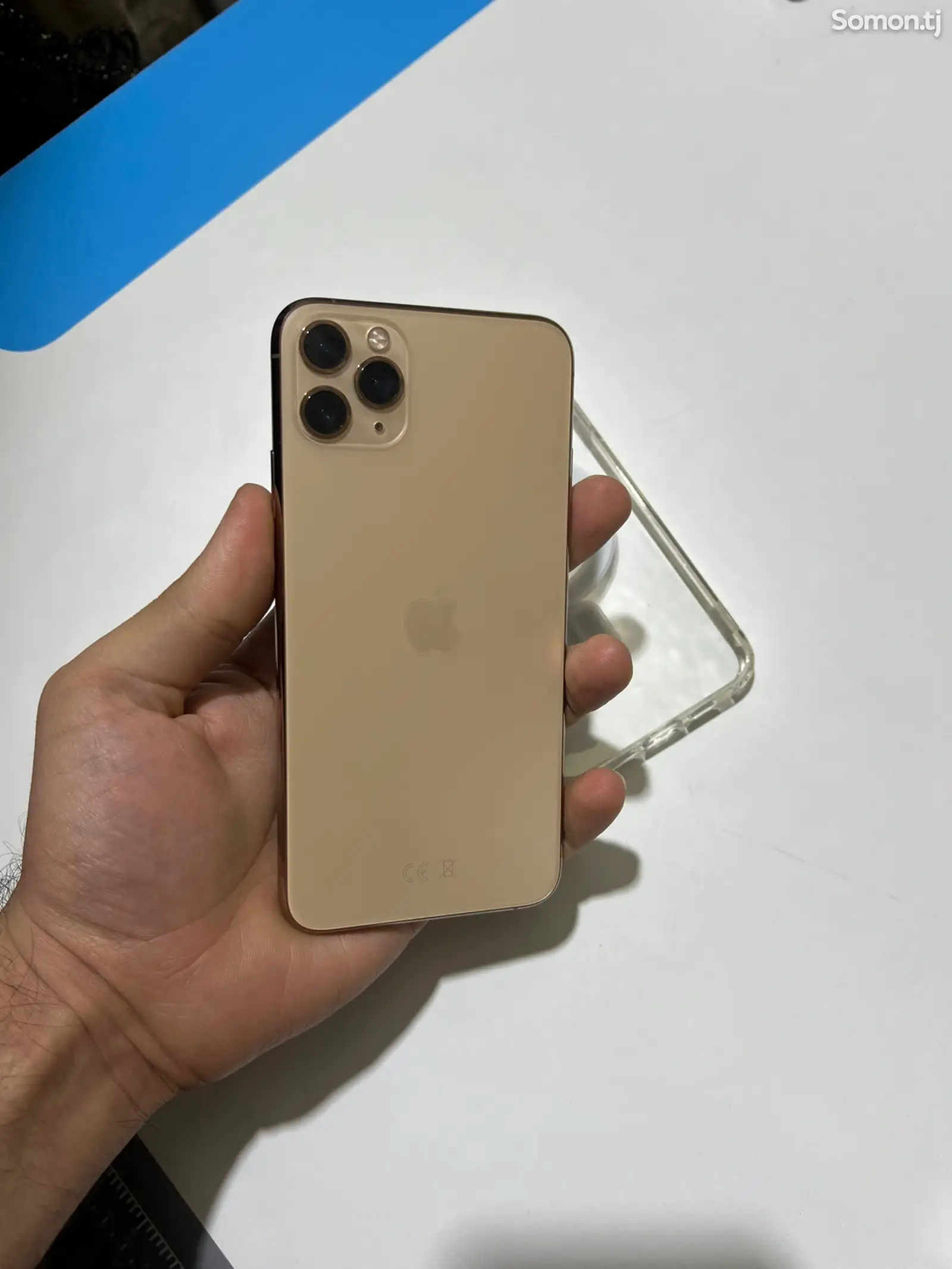 Apple iPhone 11 Pro Max, 256 gb, Gold-1