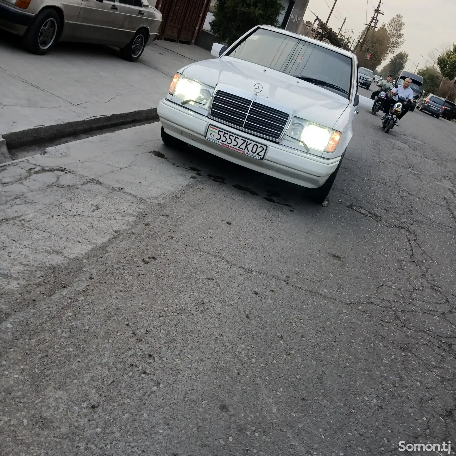 Mercedes-Benz W124, 1993-1