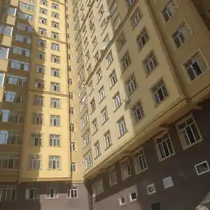 1-комн. квартира, 11 этаж, 50 м², Шохмансур