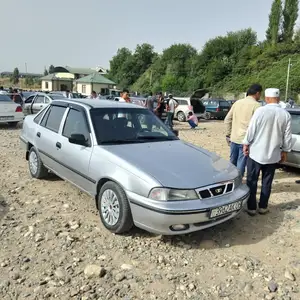 Daewoo Nexia, 1995