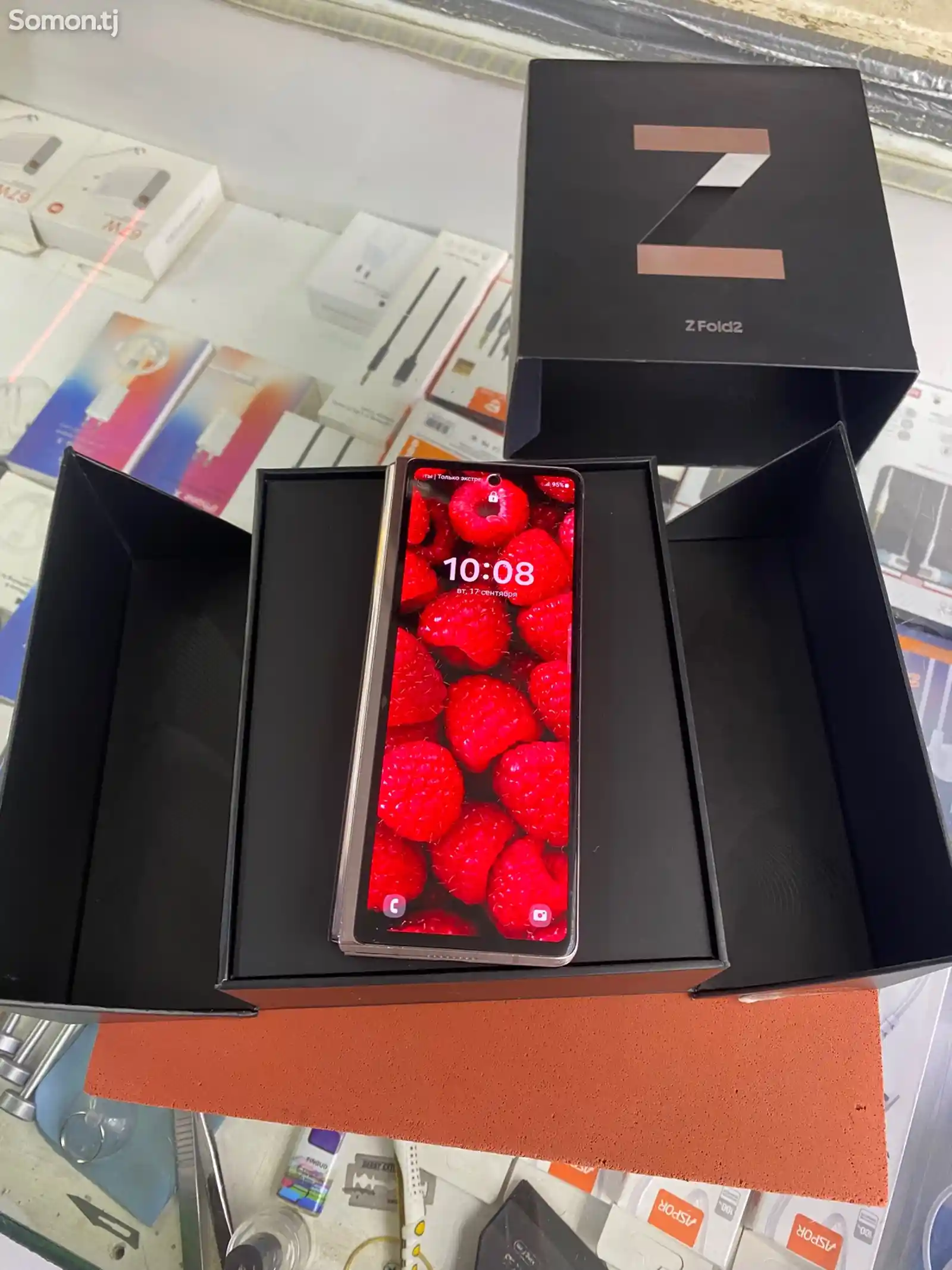 Samsung Galaxy Z Fold 2 256gb 12-3