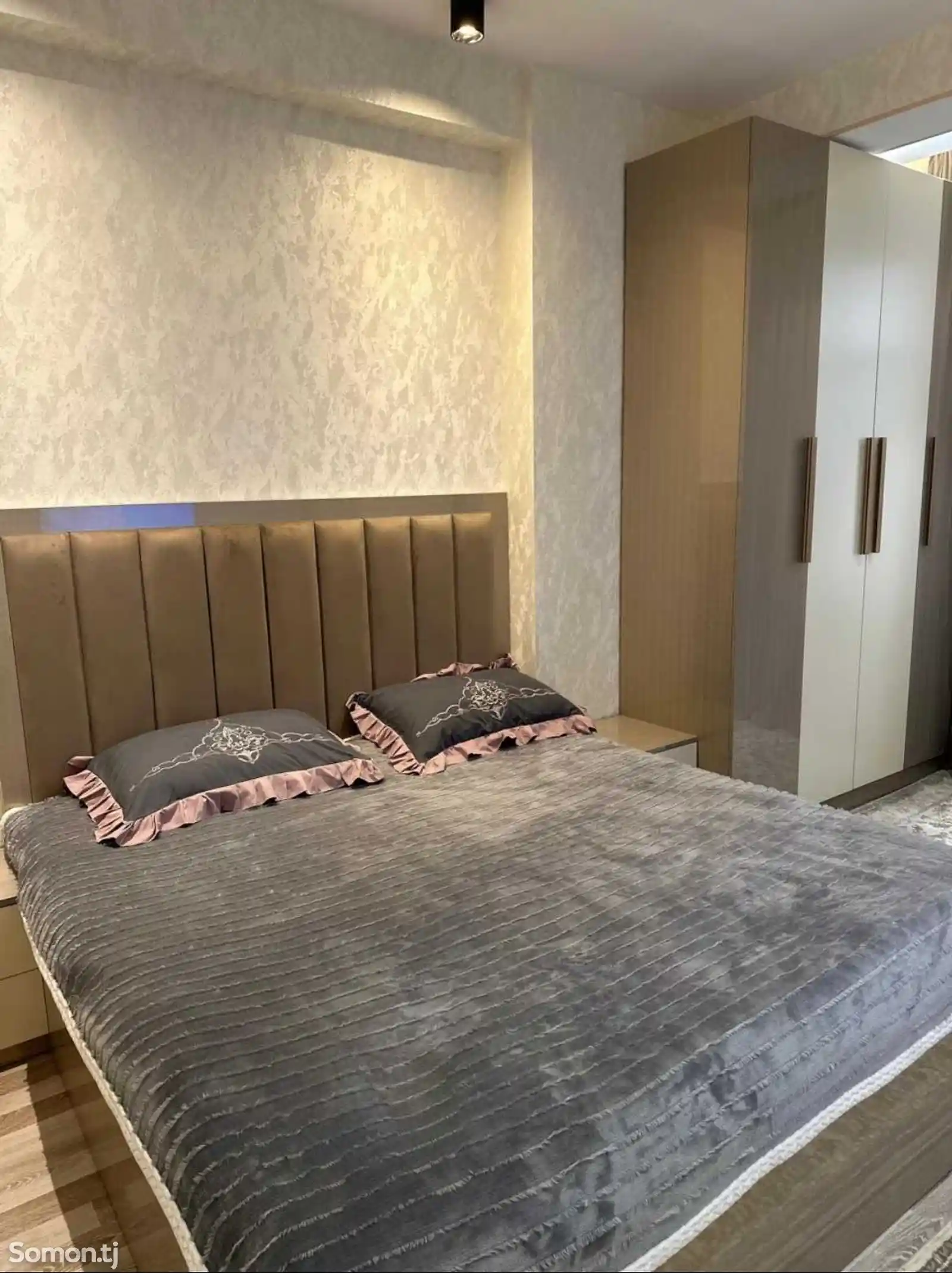 2-комн. квартира, 16 этаж, 58м², Дом Печати-1