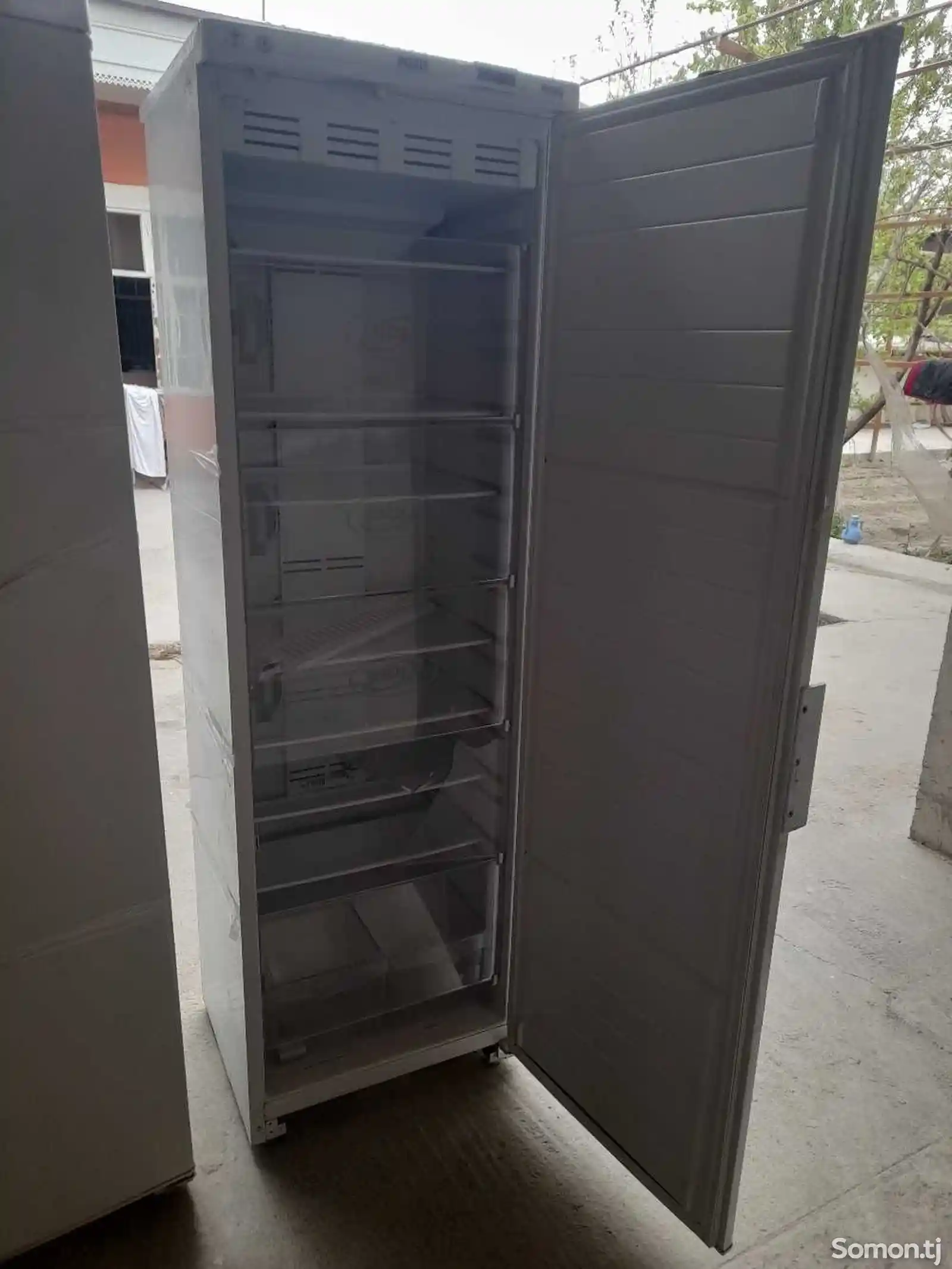 Холодильник-11