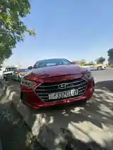 Hyundai Elantra, 2018-4