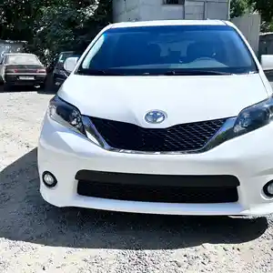 Toyota Sienna, 2014