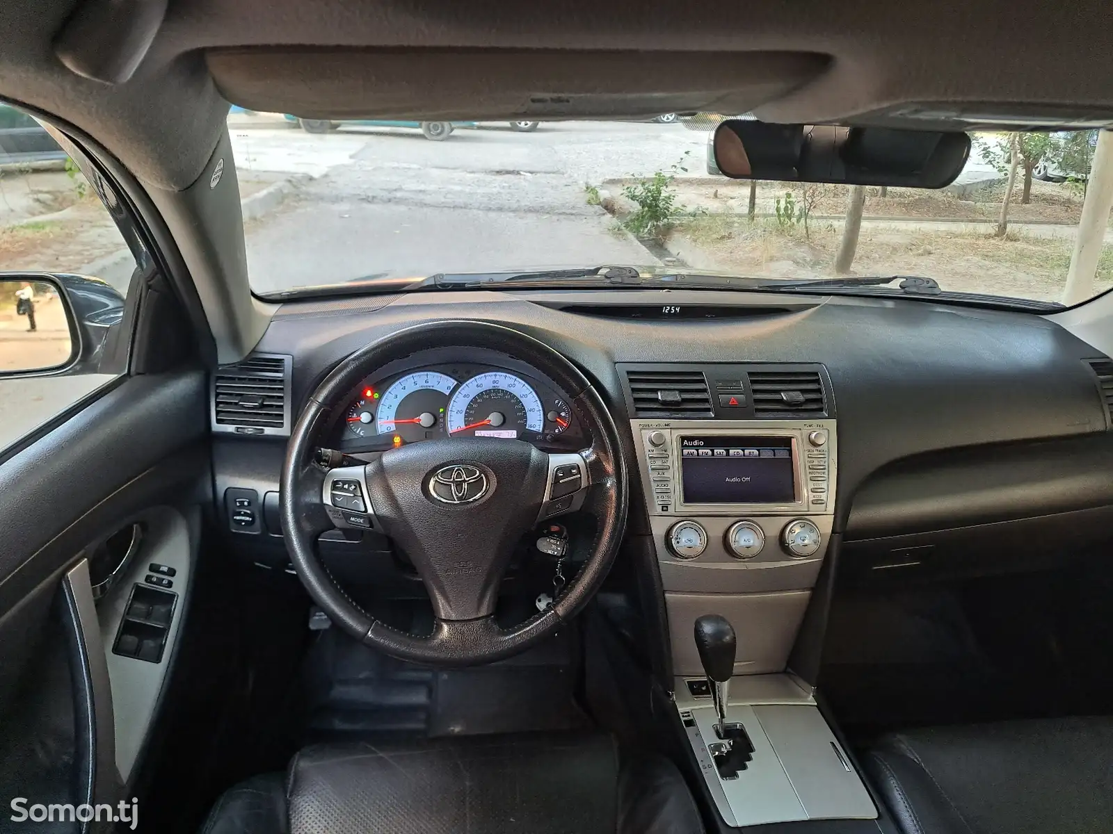 Toyota Camry, 2011-8