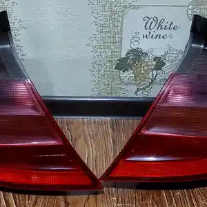 Стоп фонари от Mercedes-Benz