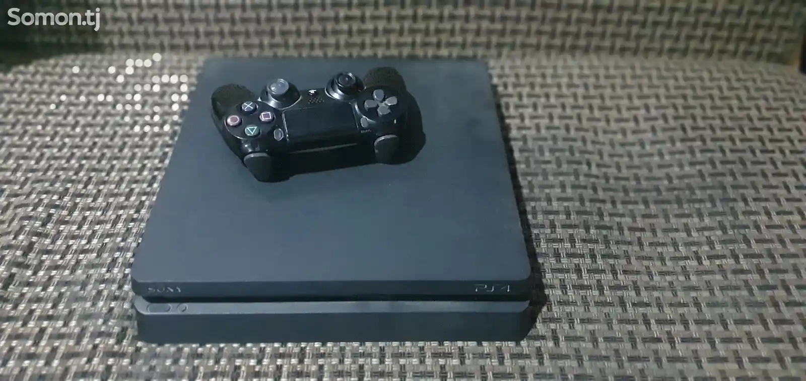 Игровая приставка Sony PlayStation 4-2