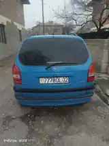 Opel Zafira, 2001-2