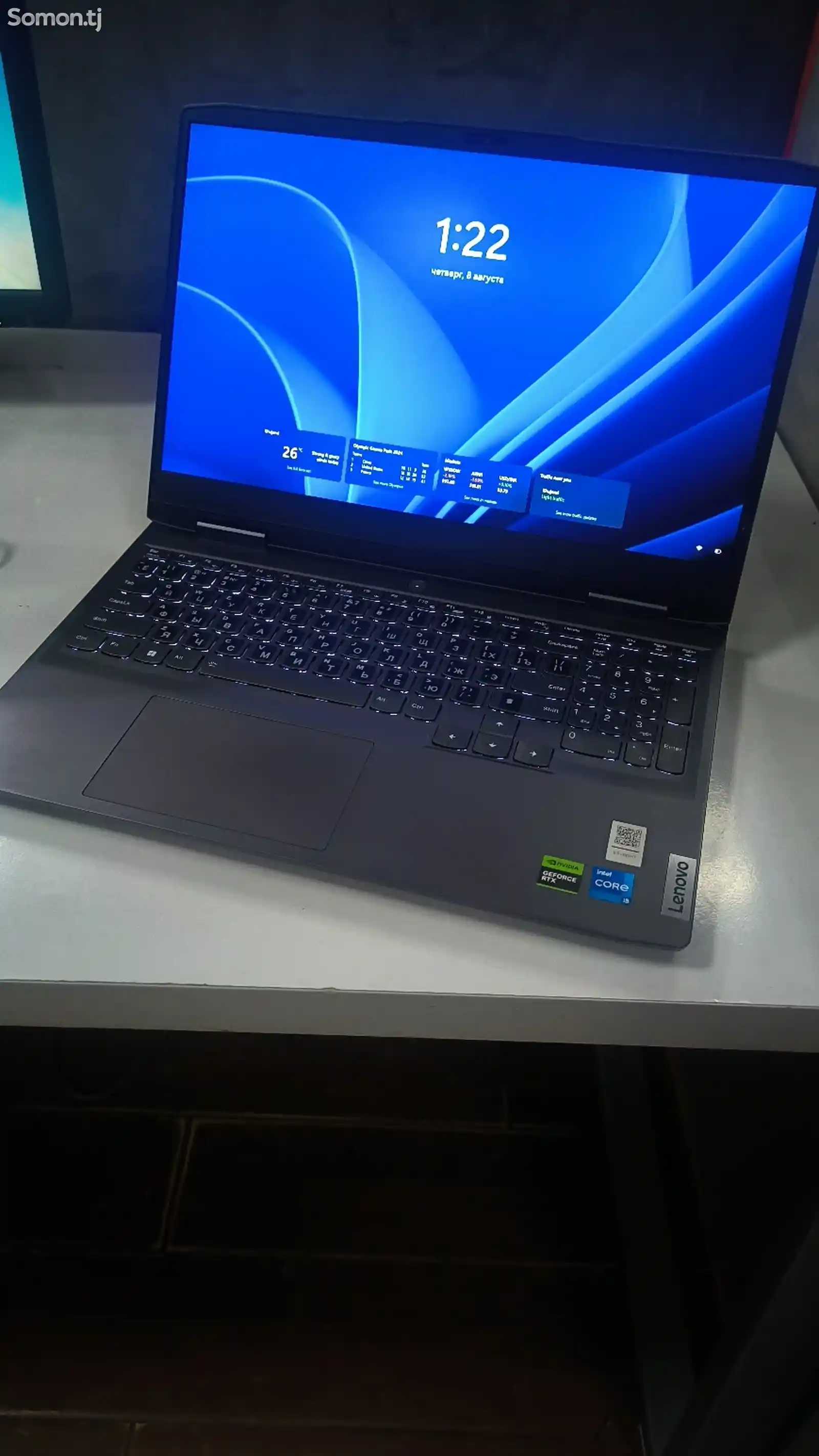 Ноутбук Lenovo LOQ-1