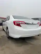 Toyota Camry, 2012-4