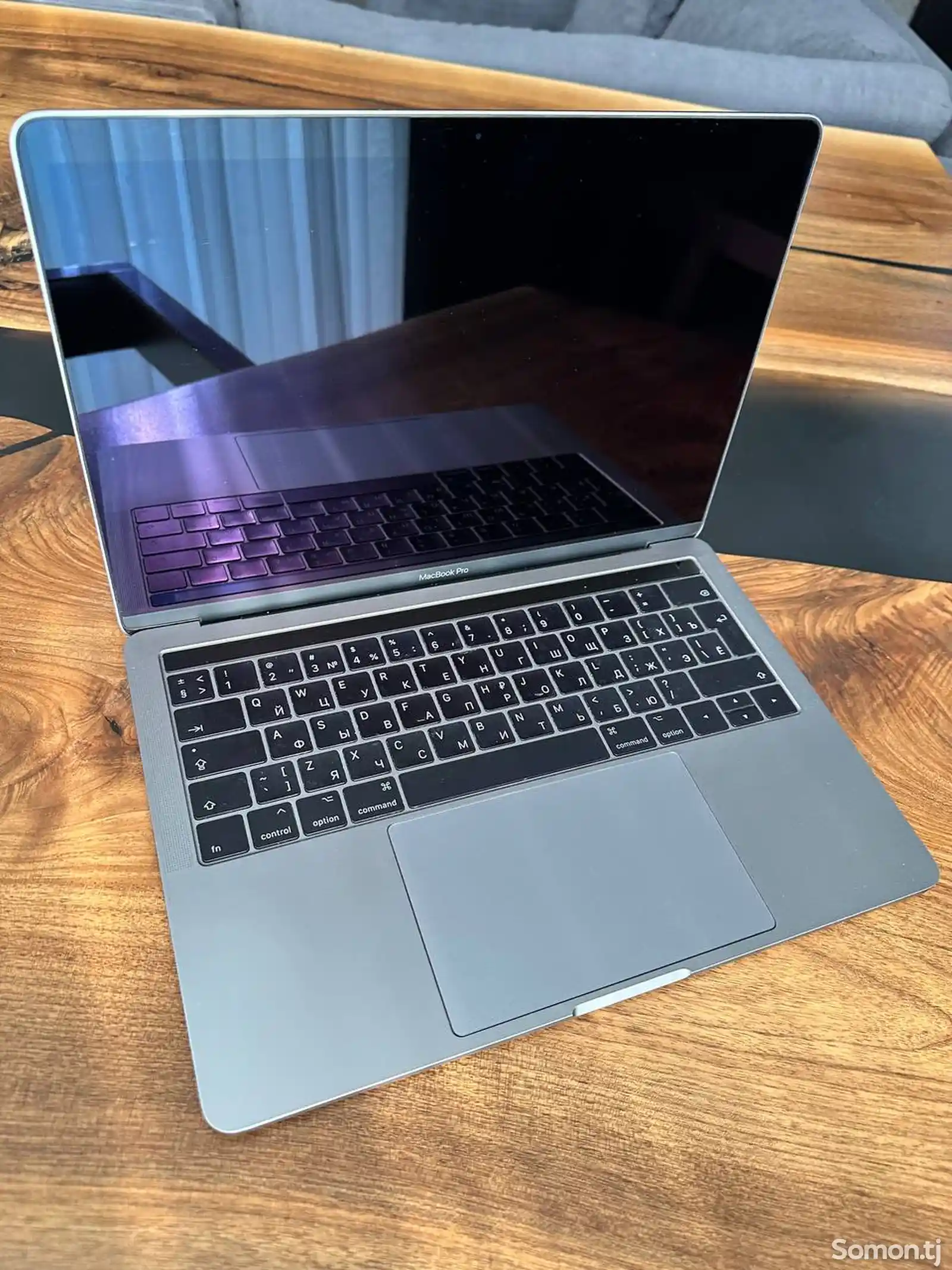 Ноутбук MacBook Pro 13-3