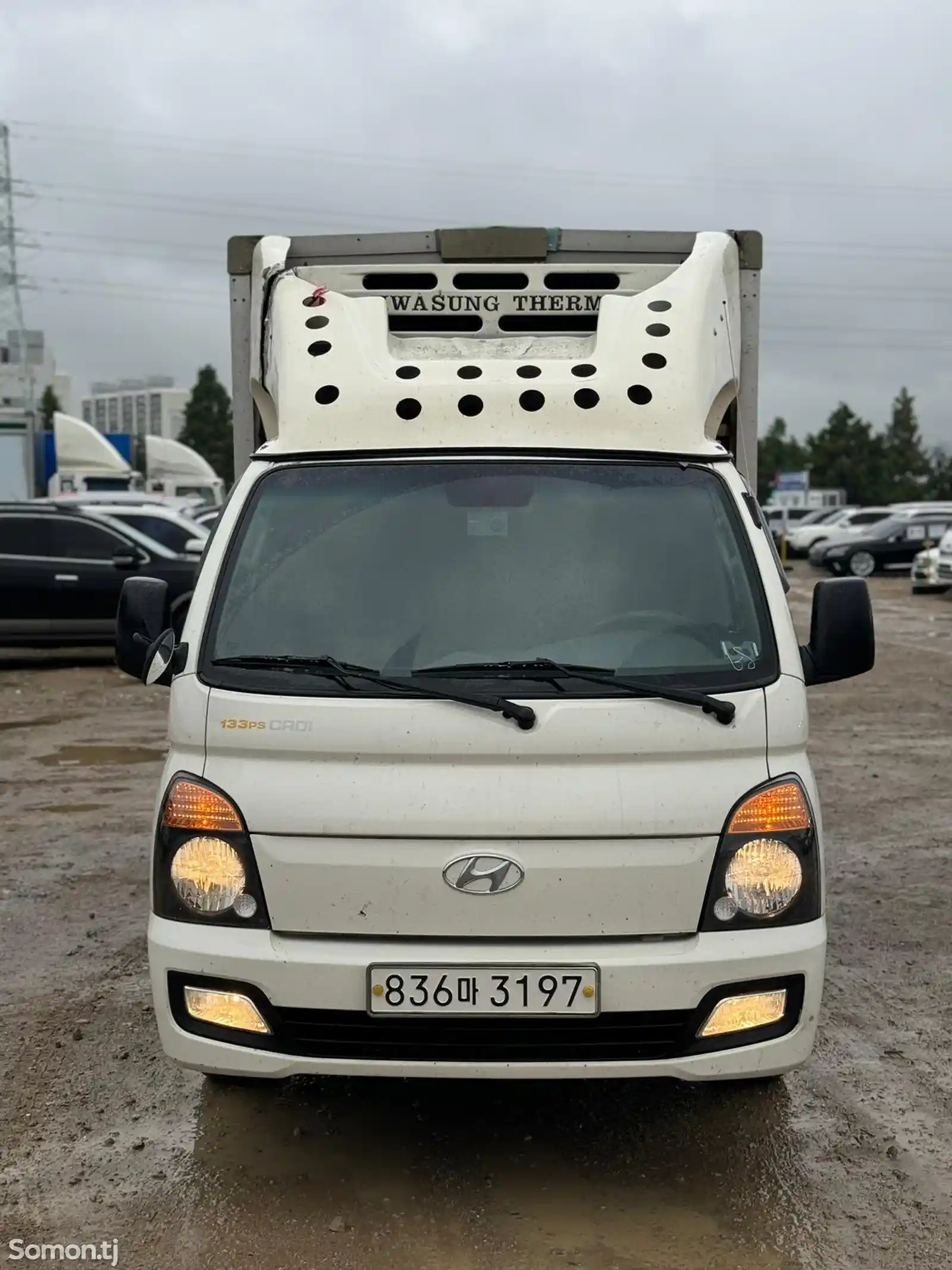 Бортовой автомобиль Hyundai Porter, 2015-1