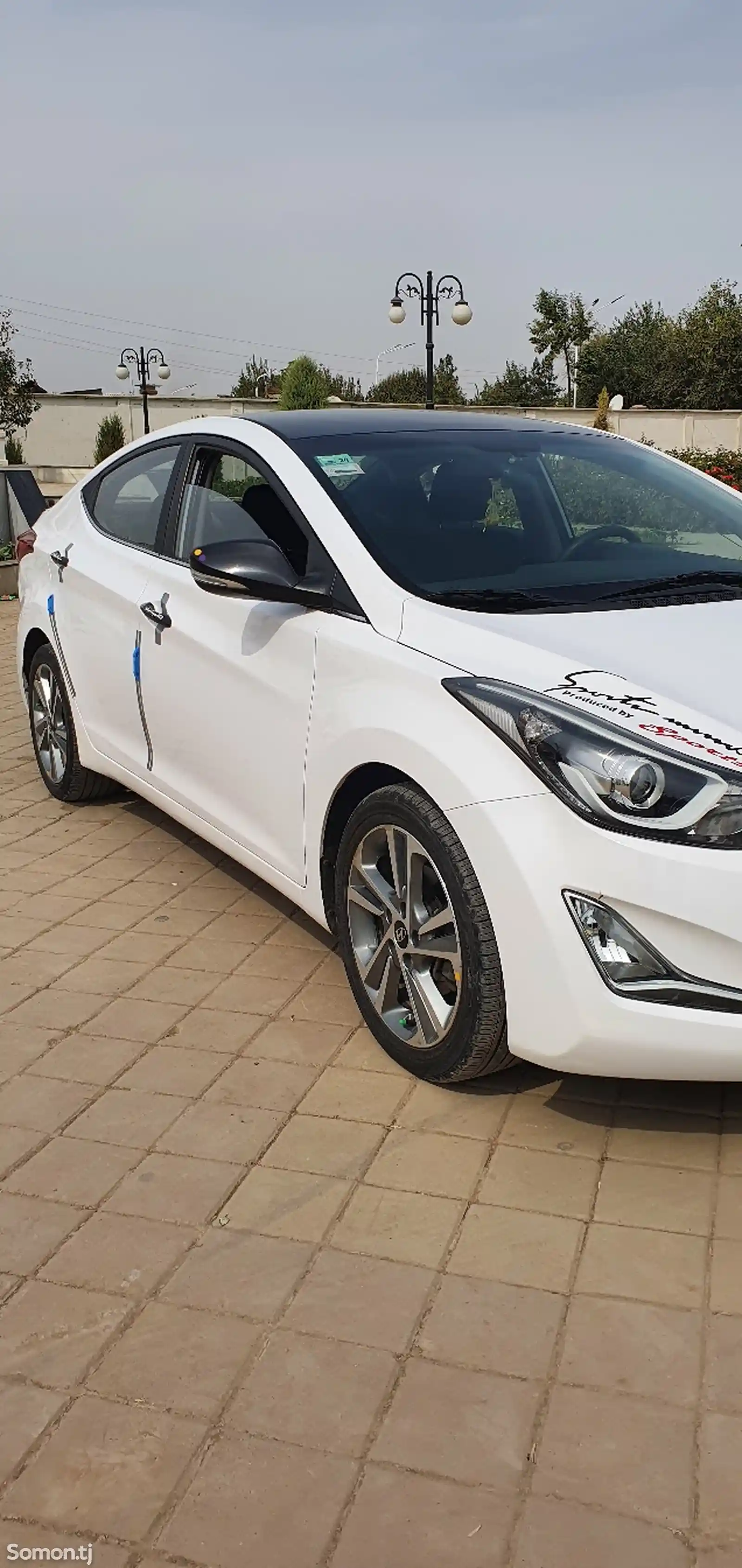 Hyundai Avante, 2015-8