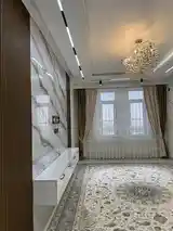 2-комн. квартира, 8 этаж, 70 м², Фирдавси-2