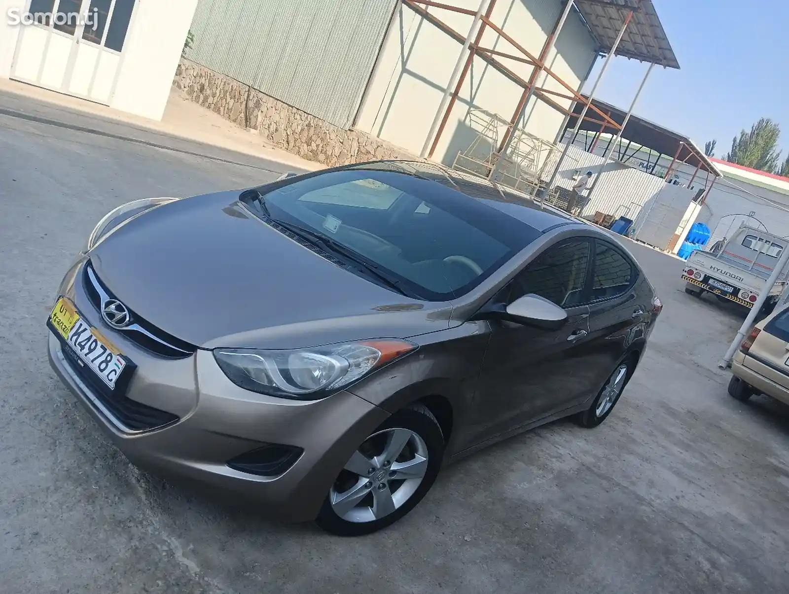 Hyundai Elantra, 2011-4