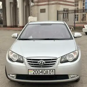 Hyundai Avante, 2010