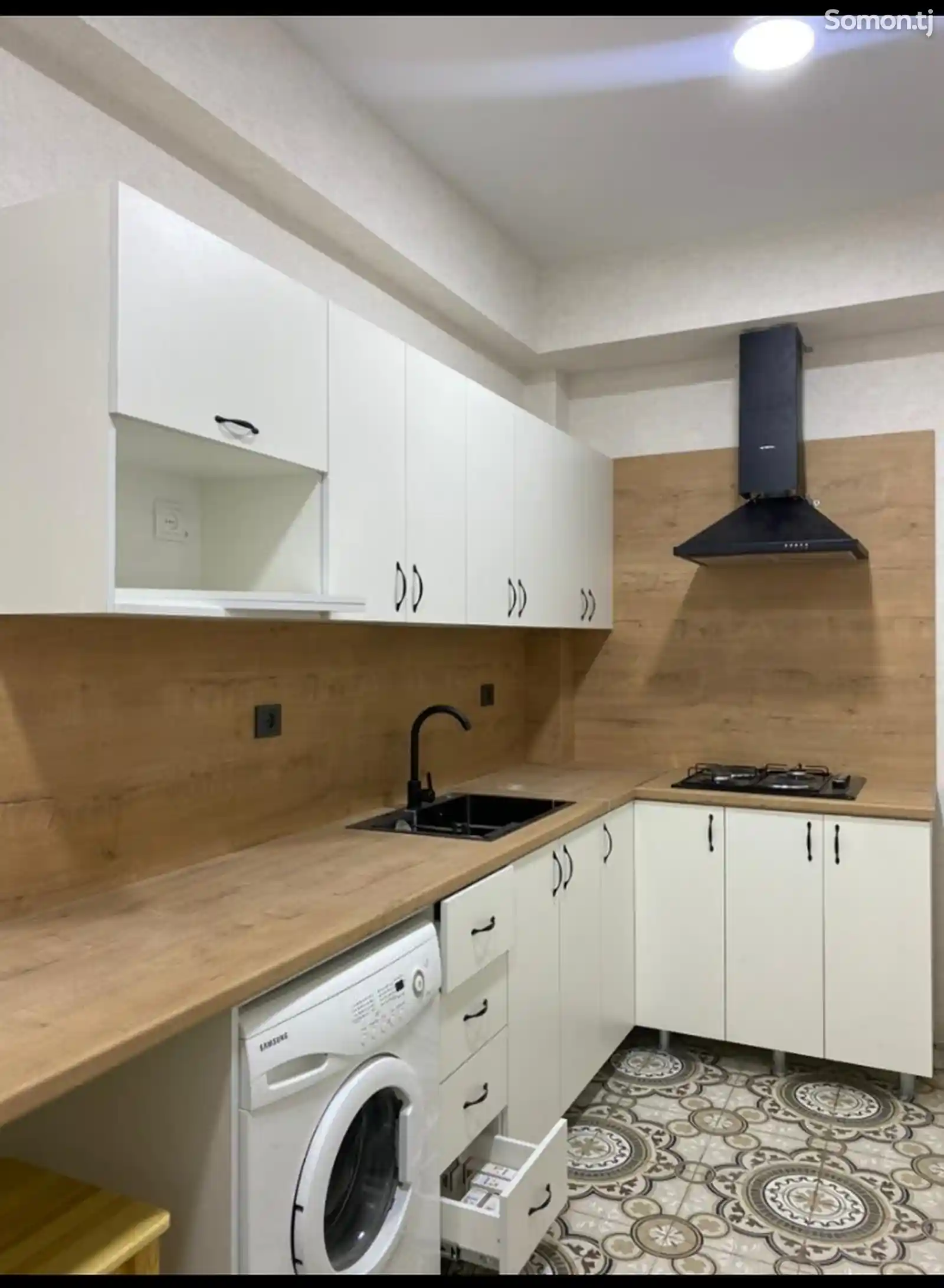 2-комн. квартира, 1 этаж, 78м², 19мкр-6