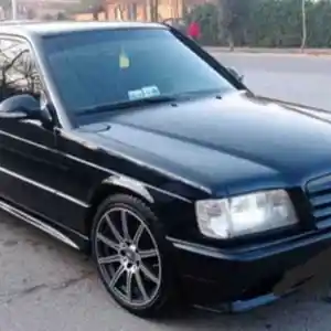 Лобовое стекло от Mercedes Benz 190E 190