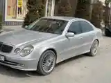 Mercedes-Benz E class, 2004-3