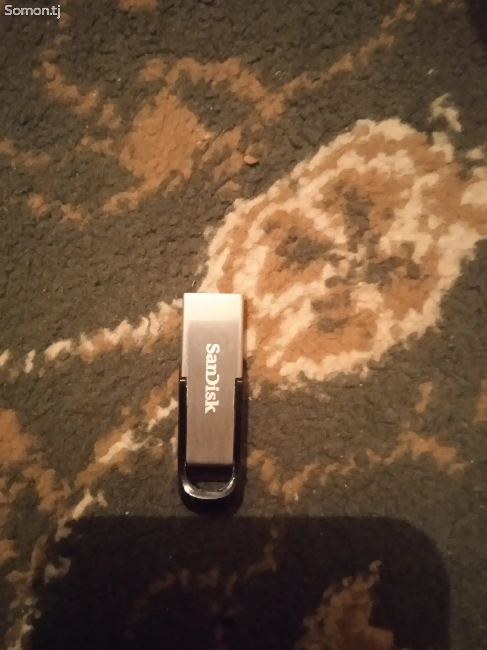 Флешка SanDisk 64GB