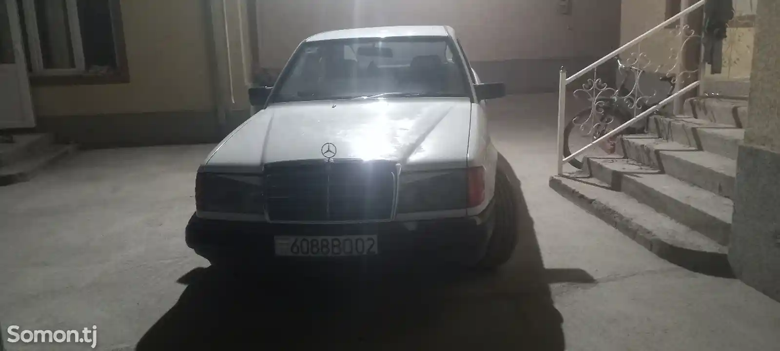 Mercedes-Benz W124, 1989-14