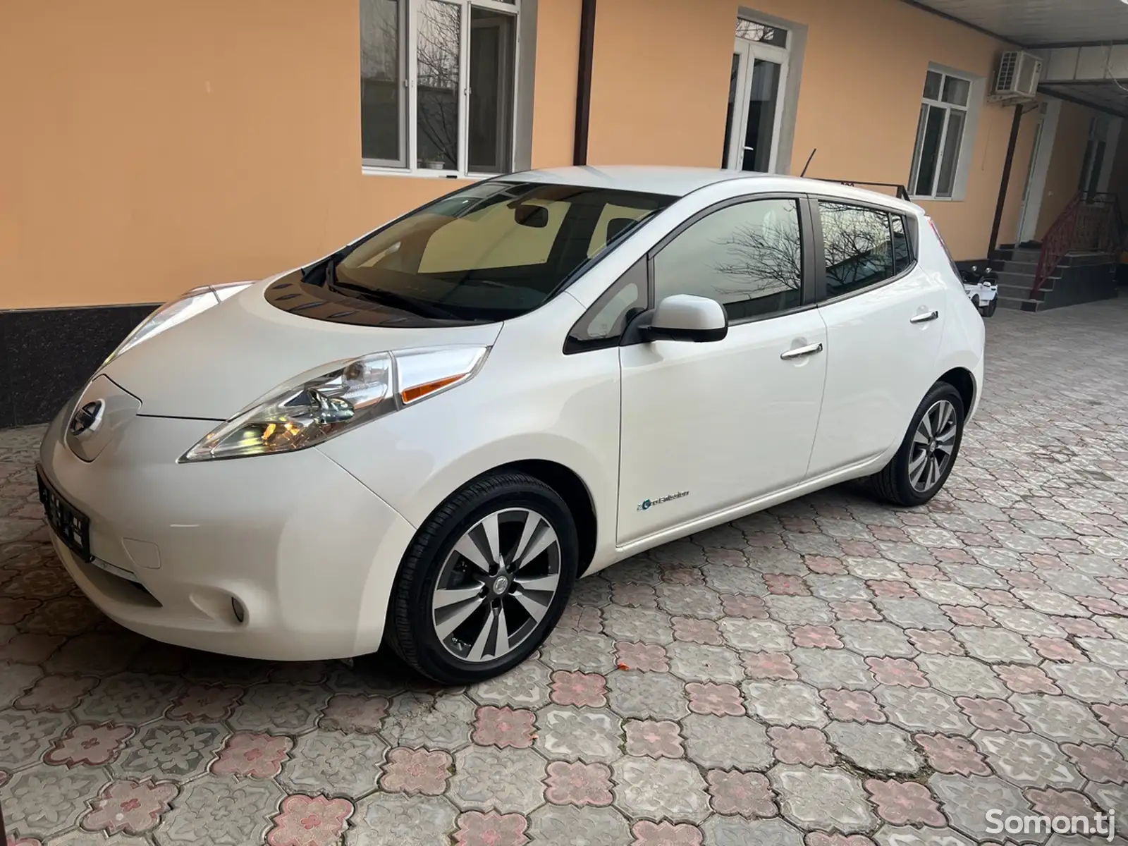 Nissan Leaf, 2015-1