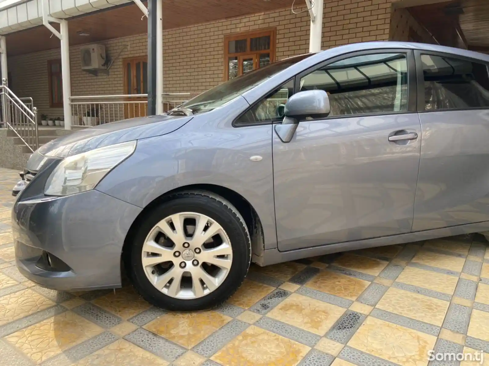 Toyota Verso, 2010-1