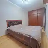 3-комн. квартира, 2 этаж, 65 м², 20 мкр-5